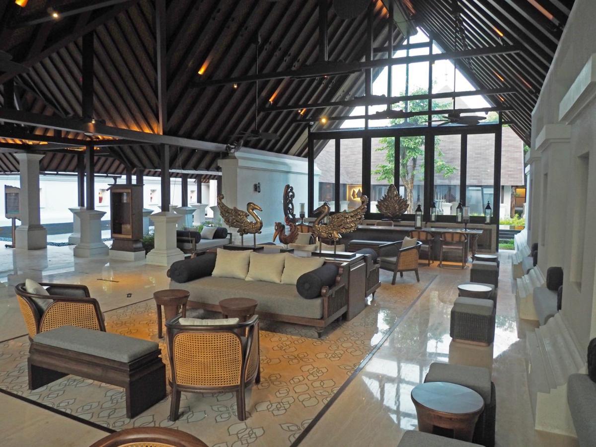 Novotel Bogor Golf Resort Экстерьер фото